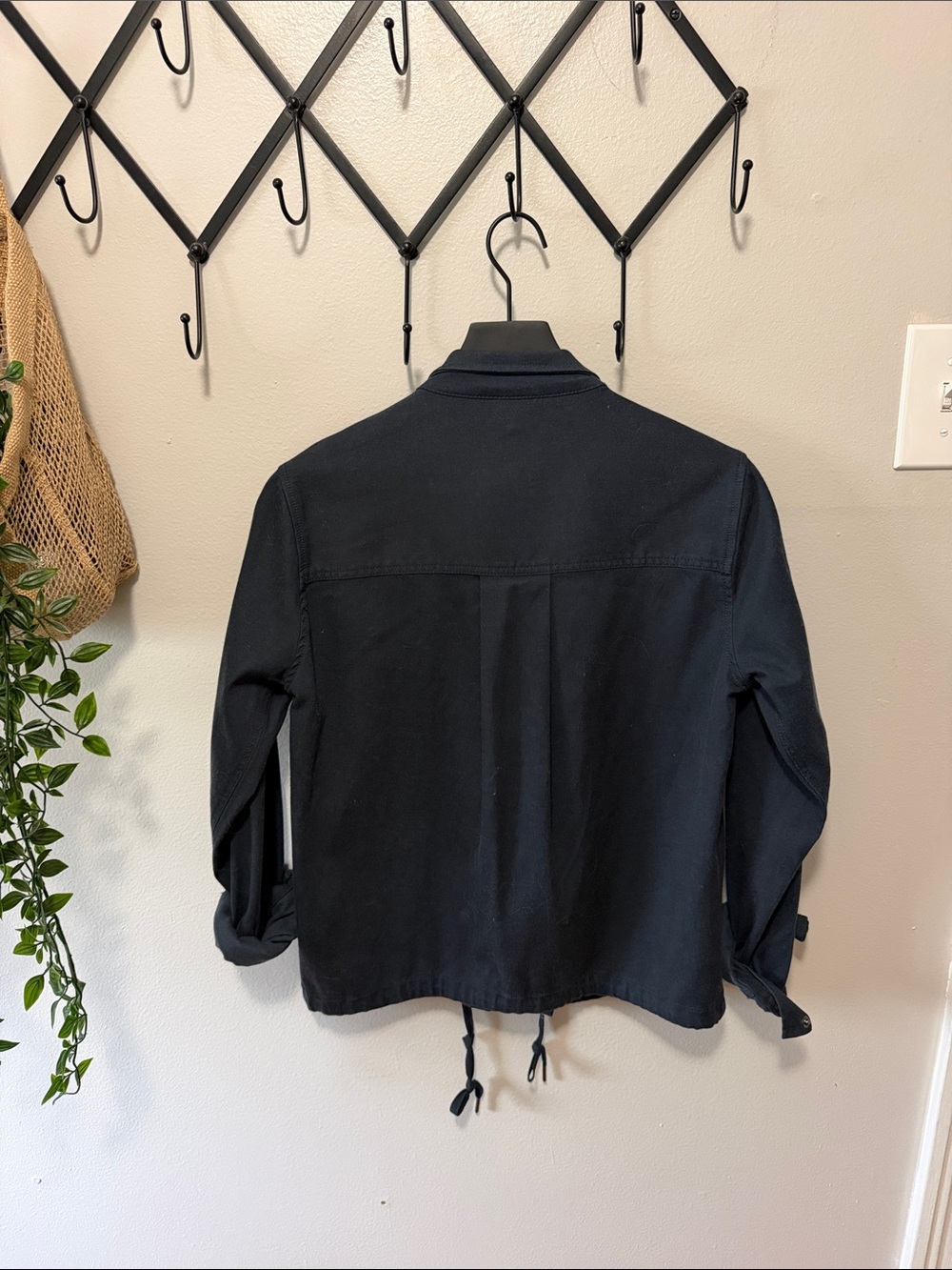 Liverpool Utility Jacket - Picture 3 of 3